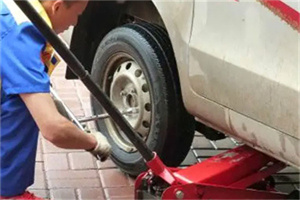 依安附近拖车24小时服务热线电话